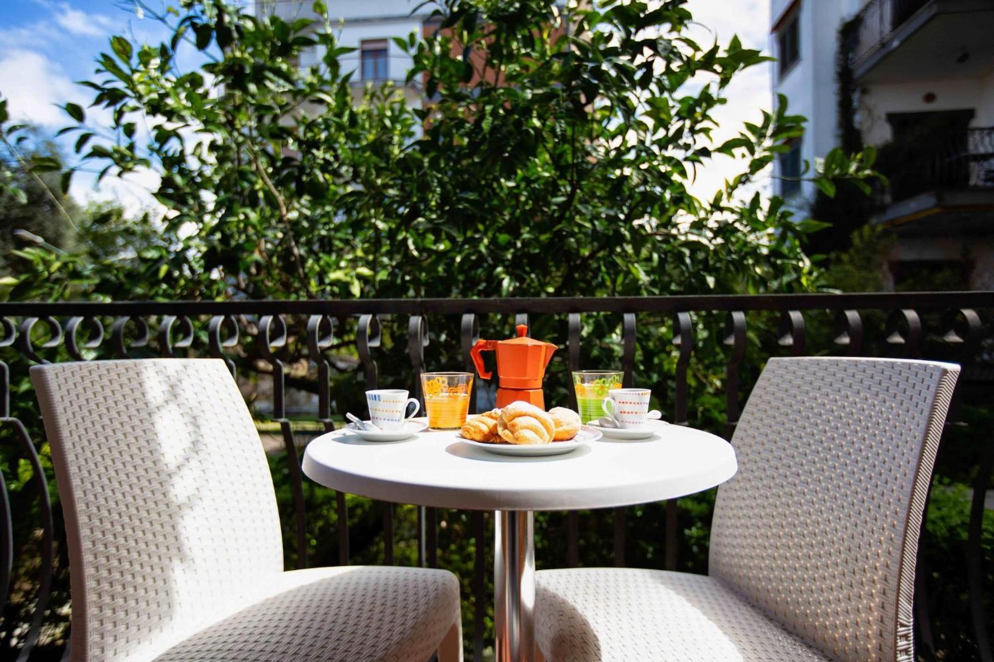 Sorrentovibes - Modern Apartment With Terrace, Swimming Pool&Tennis Exterior photo